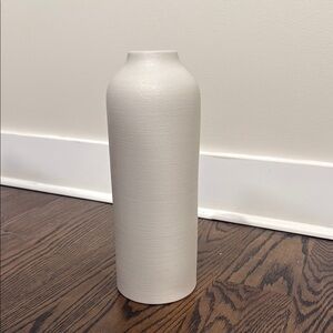 Elegant White Ceramic Vase